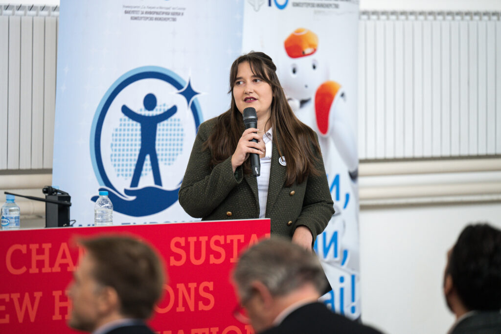 Тркалезна маса: Дигитална пристапност и инклузивен дигитален развој во Северна Македонија