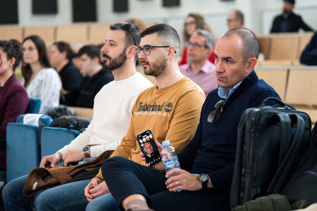 Тркалезна маса: Дигитална пристапност и инклузивен дигитален развој во Северна Македонија