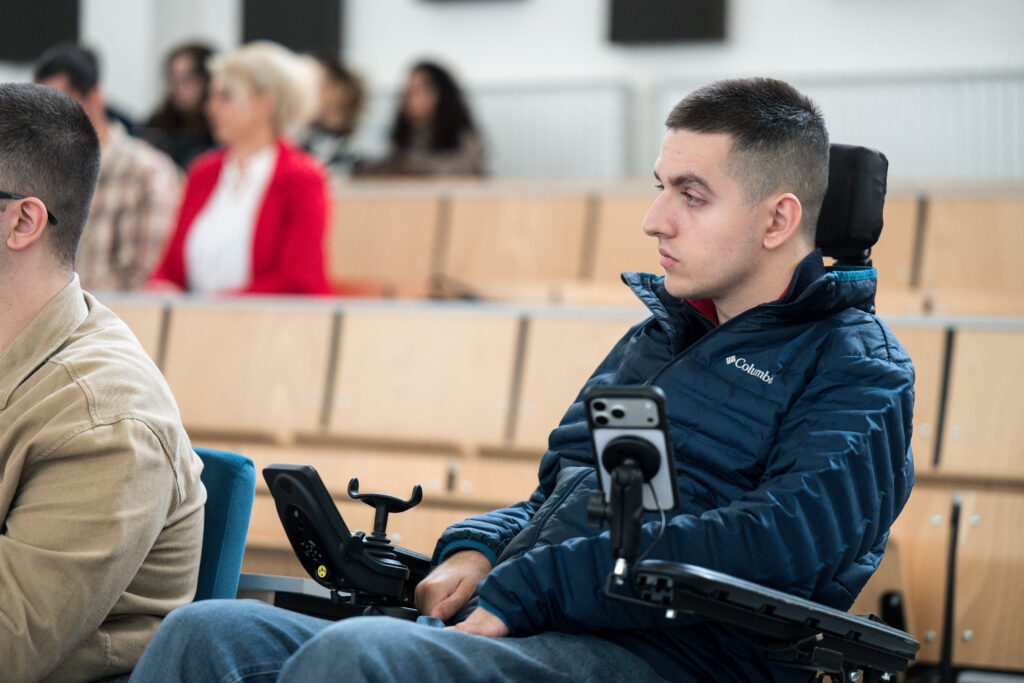 Тркалезна маса: Дигитална пристапност и инклузивен дигитален развој во Северна Македонија