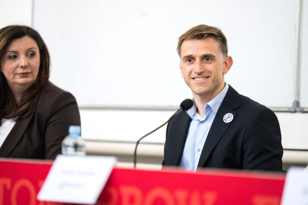 Тркалезна маса: Дигитална пристапност и инклузивен дигитален развој во Северна Македонија